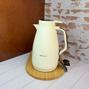 فلاسک دماسنج دار برند feenik ظرفیت 1.5 لیتری