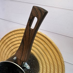 شیر گرانیتی