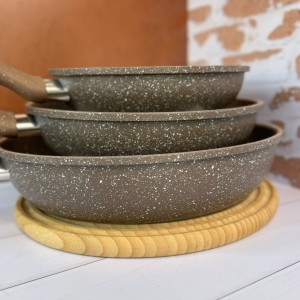 ماهیتابه تک دسته سیلیکونی برند بارولی