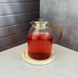 پارچ پیرکس دسته طلایی طرح گندم درب استیل 1800 میل