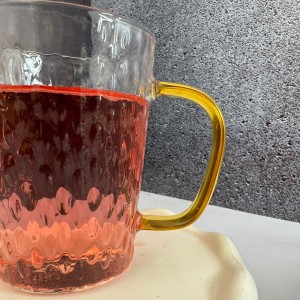 لیوان پیرکس دسته طلایی مدل پولکی 350 میل