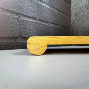 تخته سرو پایه‌دار