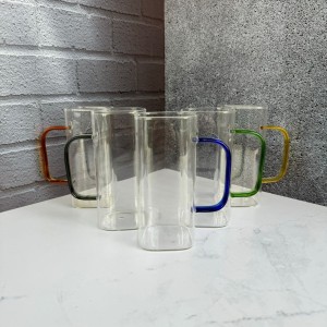 لیوان مربعی پیرکس دسته رنگی 300 میل