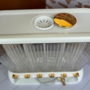 جاحبوباتی و جابرنجی ۶ خانه پیمانه دار اکرولیک پایه طلایی