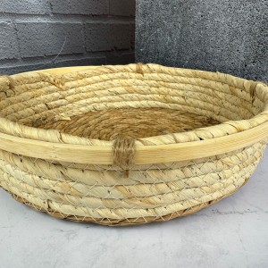 سبد حصیری لبه بامبو طرح گرد