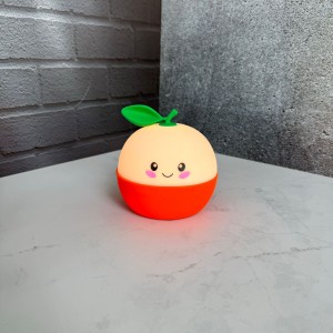 چراغ خواب کودک سیلیکونی طرح سیب