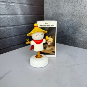 چراغ خواب شارژی طرح مترسک با سه حالت نور