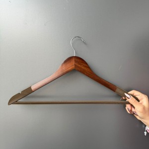 چوب لباسی چوب و مخمل دوکاره