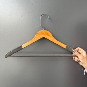 چوب لباسی چوب و مخمل