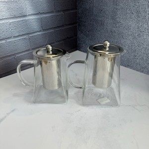 قوری پیرکس درب استیل صافی دار کف مربعی