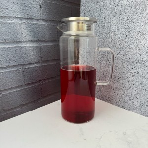 پارچ پیرکس استوانه ای درب استیل دسته دار1500 میل