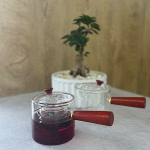 قوری دمنوش  پیرکس دسته چوبی