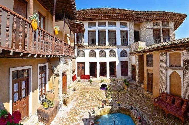 سرای تاریخی باقری ها