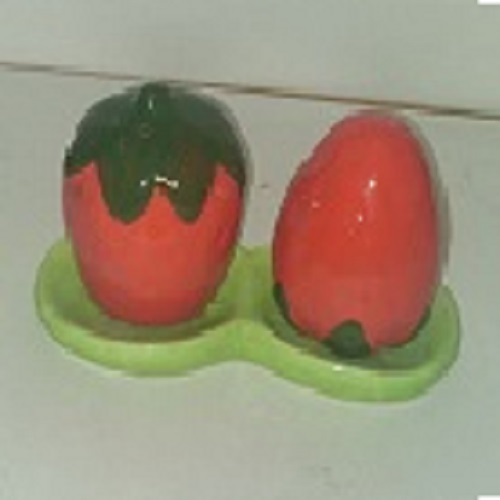 نمکدان طرح توت فرنگی