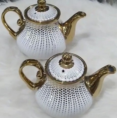 قوری الیزابت طرح آماندا طلایی