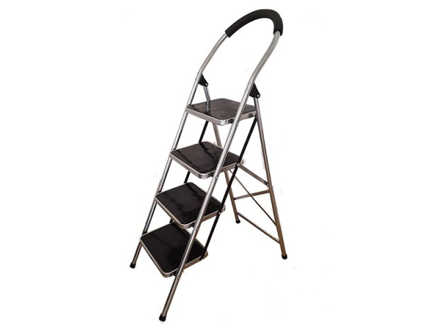 نردبان خانگی درنیکا  چهار پله