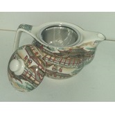 قوری با صافی فلزی