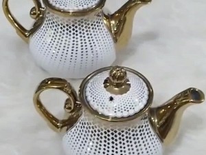 قوری الیزابت طرح آماندا طلایی