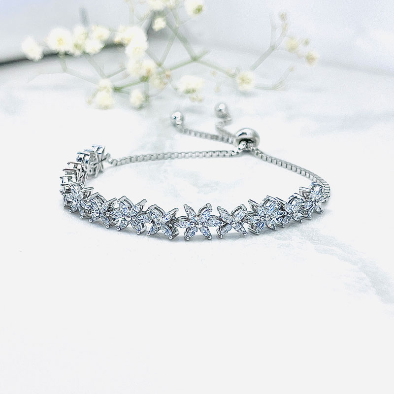 دستبند نقره دخترانه مدل آسانسوری