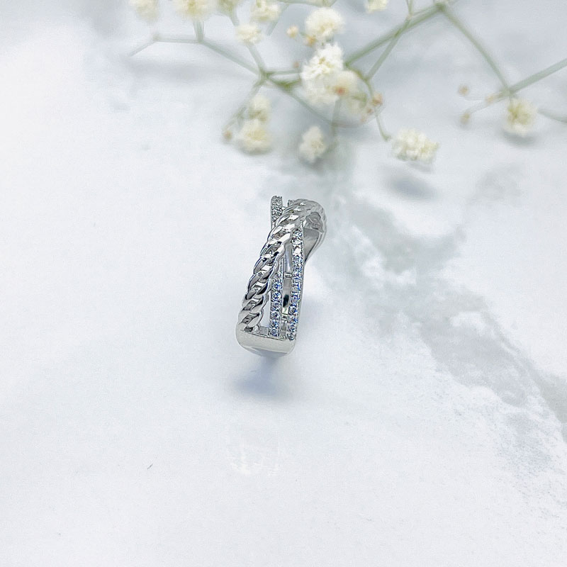 انگشتر نقره زنانه مدل اسپرت کارتیه