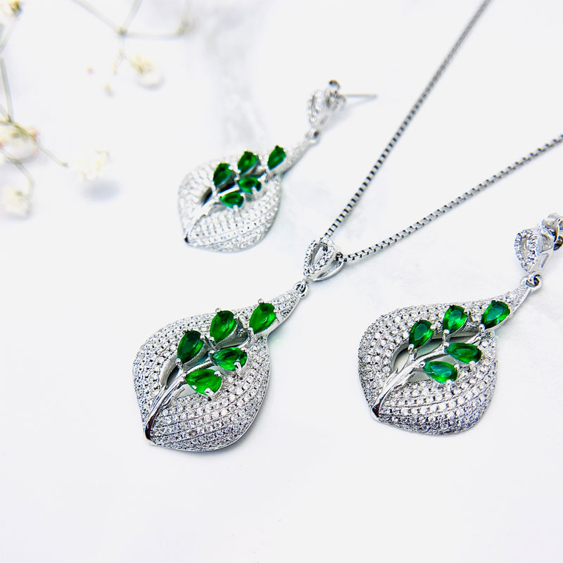 نیم ست نقره زنانه ایتالیایی مدل طرح زمرد