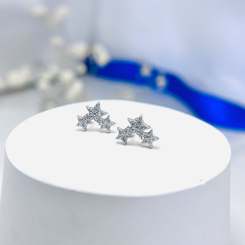 پیرسینگ نقره گوش مدل سه ستاره