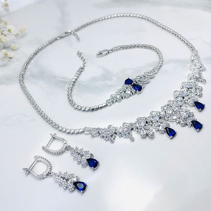 سرویس نقره زنانه مدل جواهری طرح یاقوت