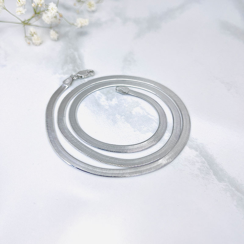 گردنبند نقره زنانه مدل ماری (هرینگبون)