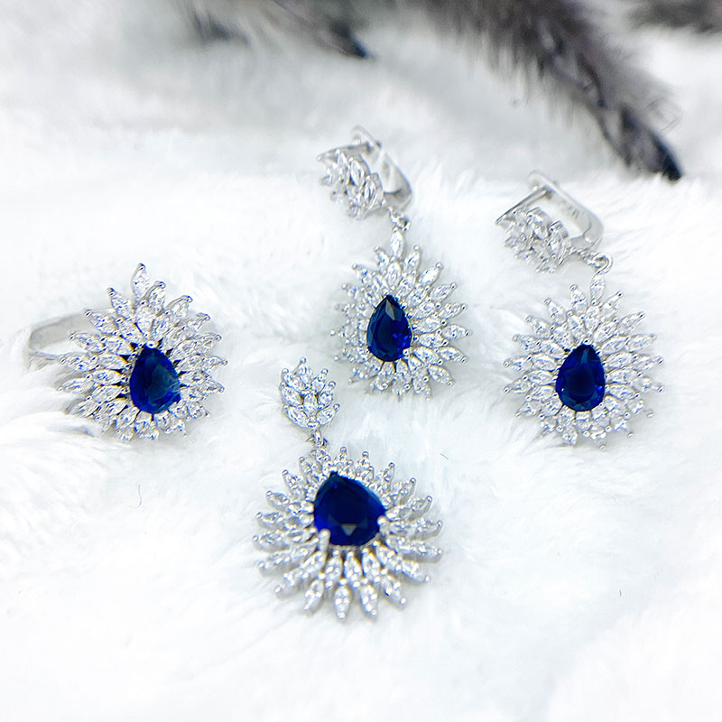 نیم ست زنانه نقره طرح یاقوت