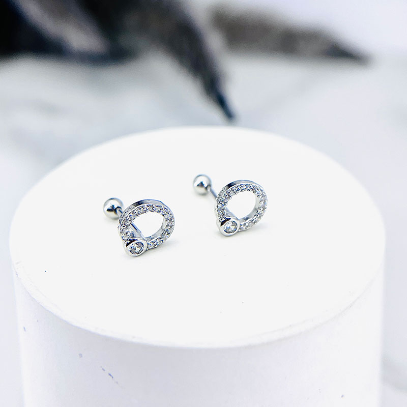 پیرسینگ نقره گوش مدل دایره