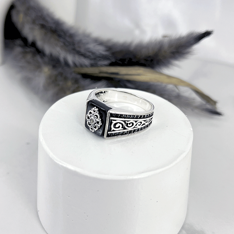 انگشتر نقره مردانه مدل سلطنتی