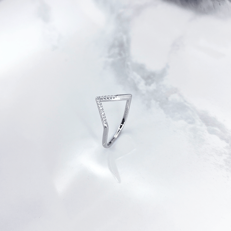 انگشتر نقره دخترانه مدل فلش