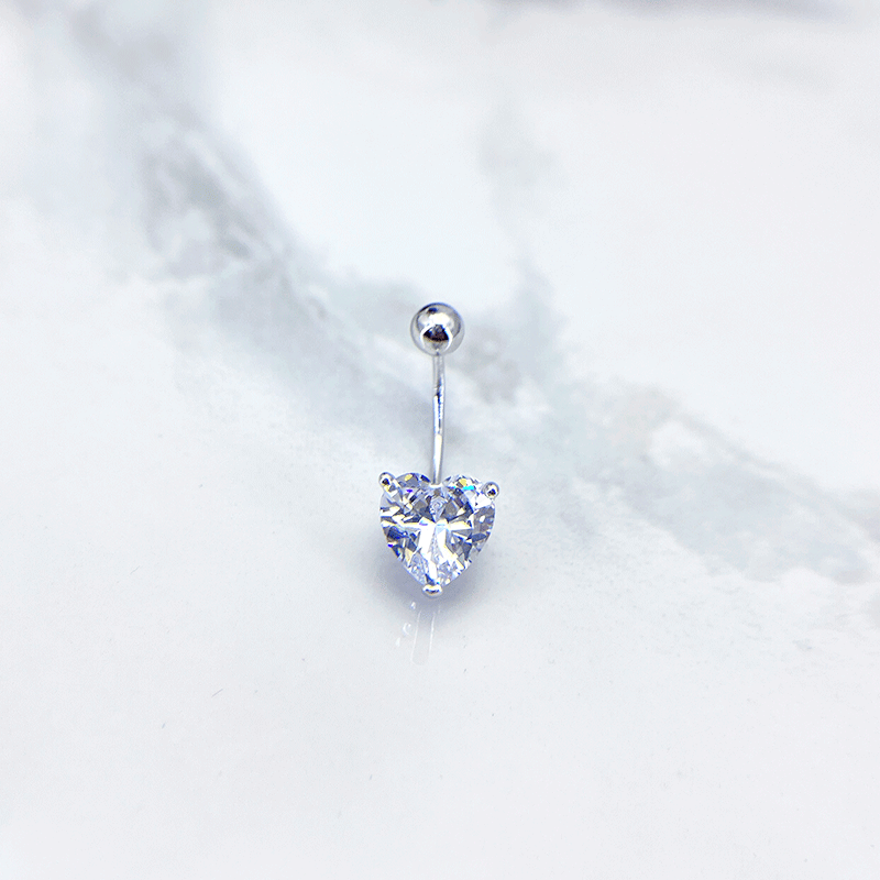 پیرسینگ نقره ناف مدل قلب کریستال