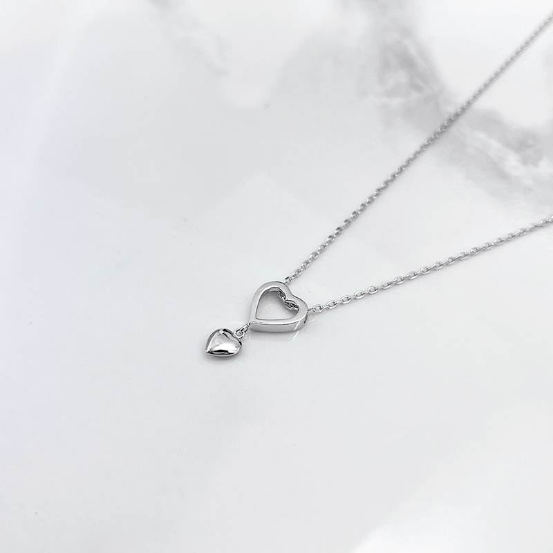 گردنبند زنانه نقره مدل قلب آویز