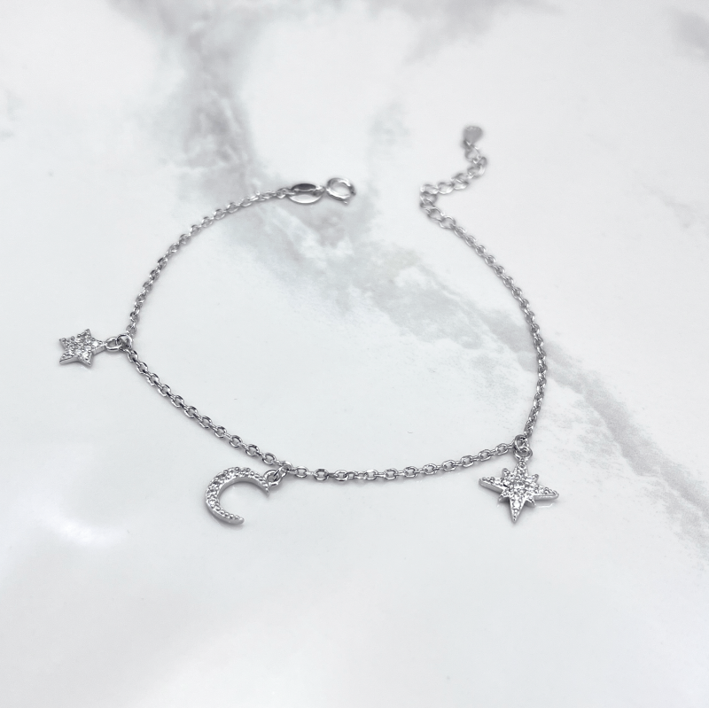 دستبند نقره دخترانه مدل ماه و ستاره