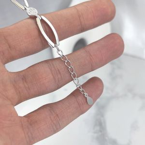 زنجیر قابل تنظیم دستبند زنانه