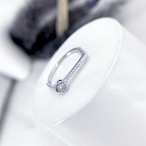 انگشتر نقره دخترانه مدل مینیمال اسپرت