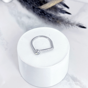 نمای کنار انگشتر مینیمال اسپرت