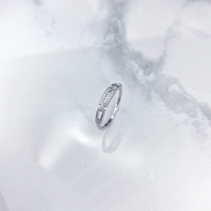 انگشتر نقره دخترانه مدل حلقه کشیده