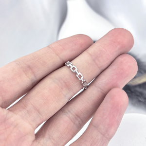 انگشتر نقره دخترانه مدل زنجیری اسپرت