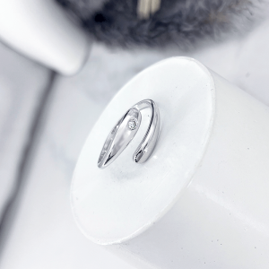 انگشتر نقره دخترانه تک نگین مار