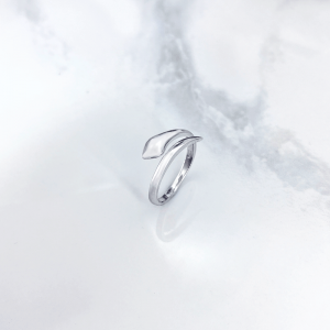 انگشتر نقره مدل مار بدون نگین