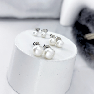 سه اندازه متفاوت گوشواره نقره مروارید میخی