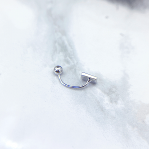 پیرسینگ بدون نگین نقره ناف