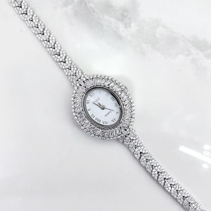 ساعت نقره زنانه ایرانی مدل باگت