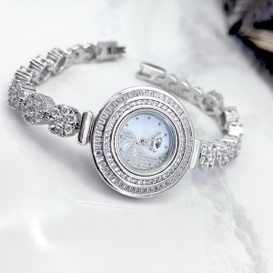 صفحه درخشنده ساعت نقره زنانه ایتالیایی