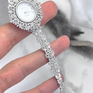 بند باگت و اتم ساعت نقره زنانه مجلسی