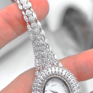 ساعت نقره زنانه کلاسیک