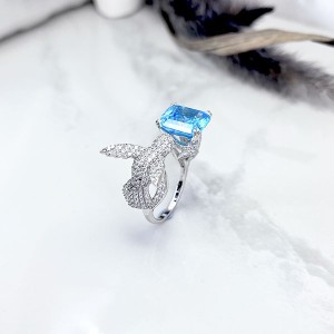 انگشتر نقره زنانه لیمیتد طرح جواهر