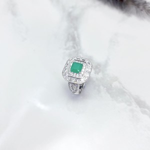 انگشتر نقره زنانه طرح جواهر زنانه